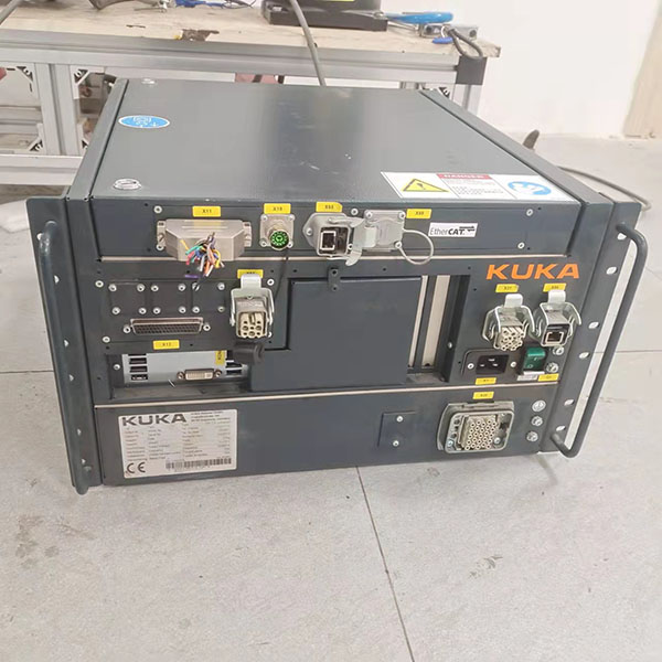 KUKA�C(j��)���˿��ƹ� LED �����@ʾ