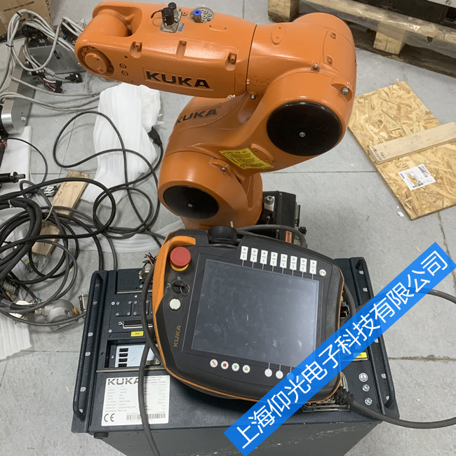 KUKA��(k��)���C(j��)���˶�·����ԭ�򼰾S�޷���