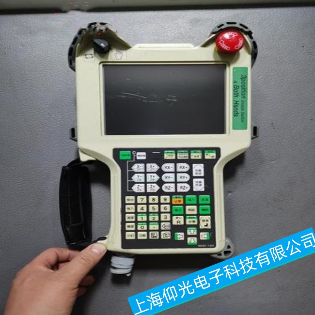 ���ڴ���C����RS005Lʾ�����|�����o��푑��|���������ϾS���Ԓ��ַ